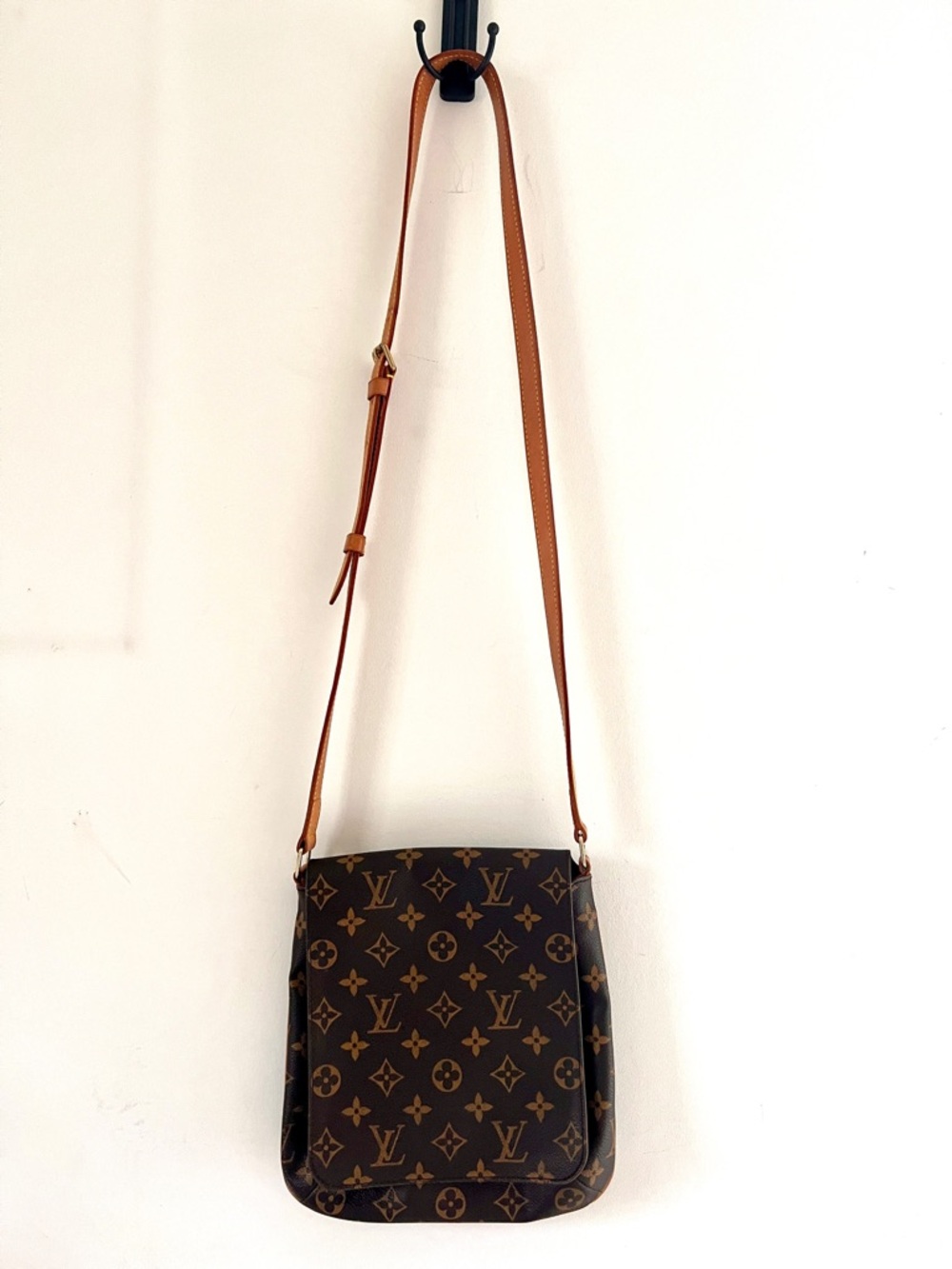 Vintage Louis Vuitton Musetta Salsa Monogram Canvas Crossbody w/COA